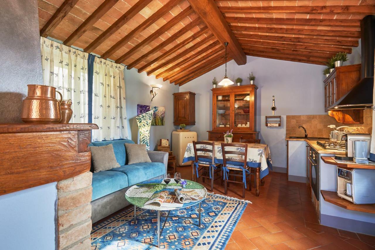 Podere La Casina Country Chic Apartment Rigomagno ภายนอก รูปภาพ